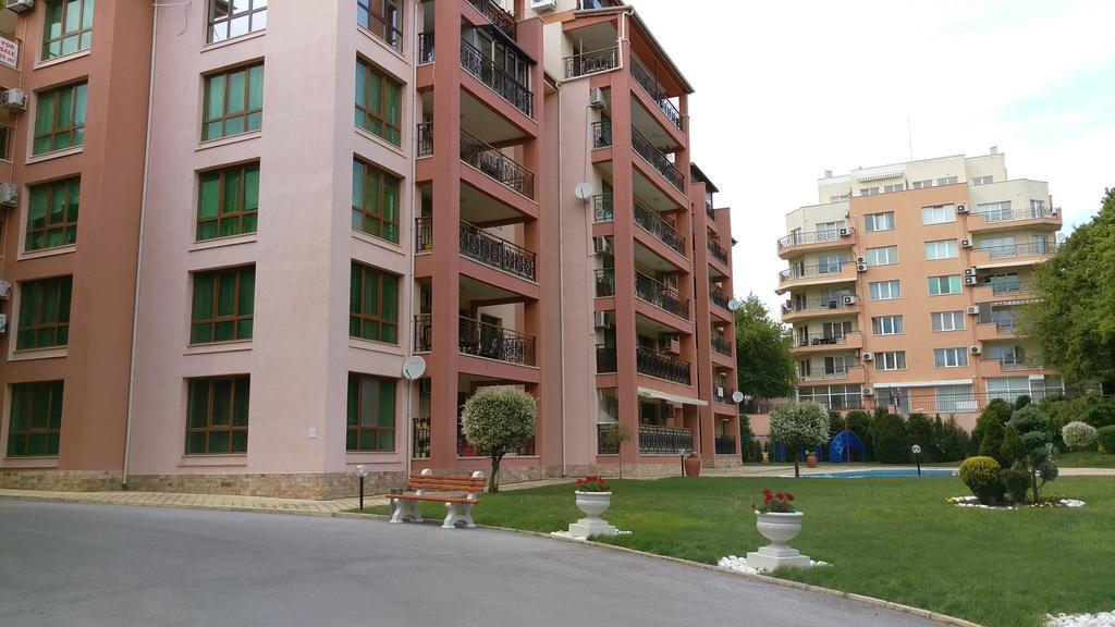 Luxury Sunrise Complex Apartment Golden Sands Esterno foto