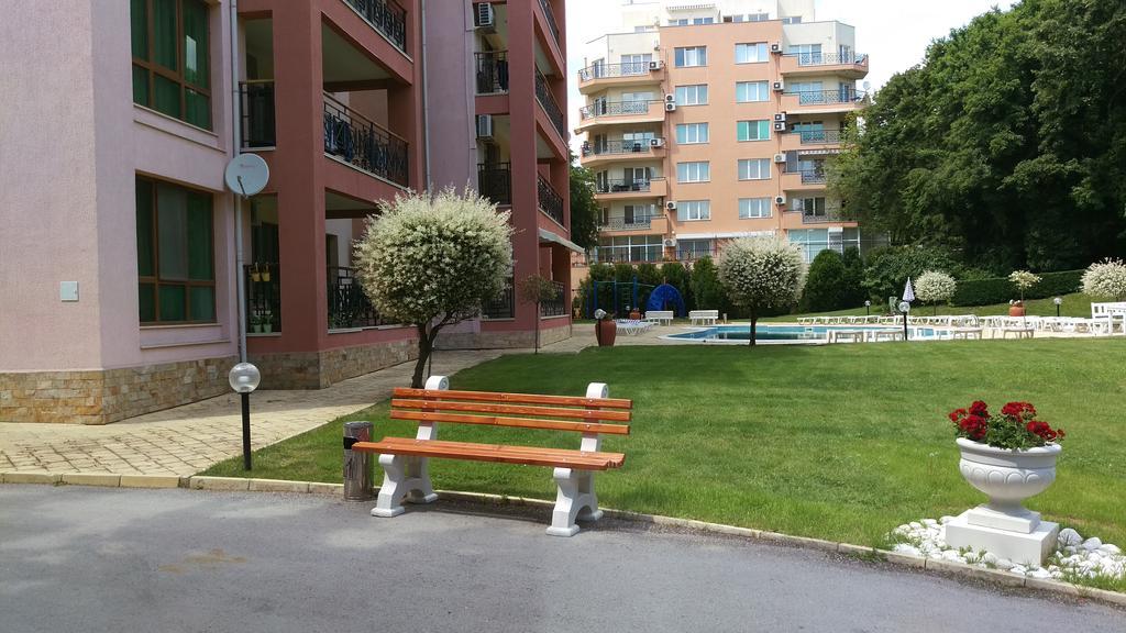 Luxury Sunrise Complex Apartment Golden Sands Esterno foto