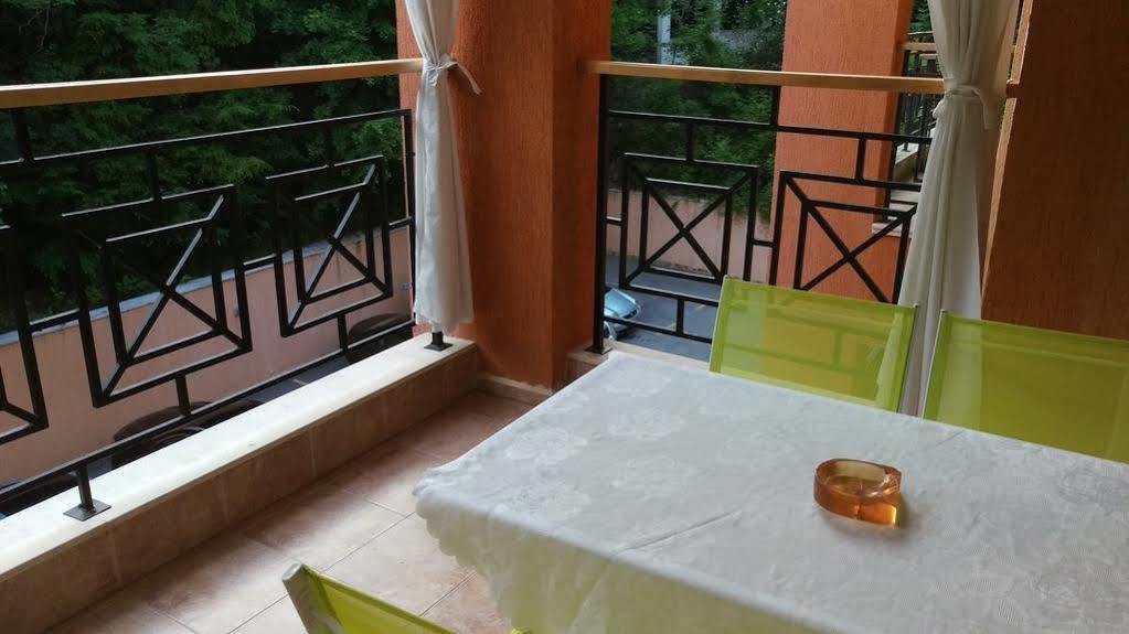 Luxury Sunrise Complex Apartment Golden Sands Esterno foto
